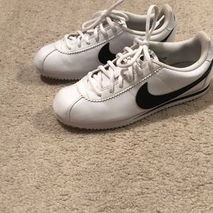 Nike Cortez